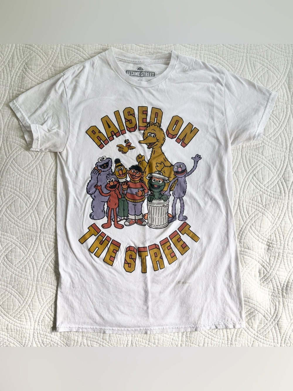 Sesame Street White Graphic Tee Raised on the Streets Child Small